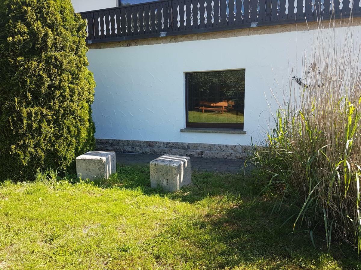 Ferienwohnung Am Rennsteig Bei Eisenach - Ilona Schmidt Wolfsburg-Unkeroda Exterior photo